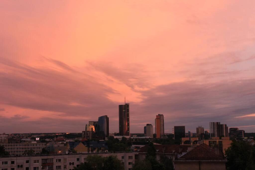 Penthouse Apartment With Great Panoramic City View Vilnius Exterior photo